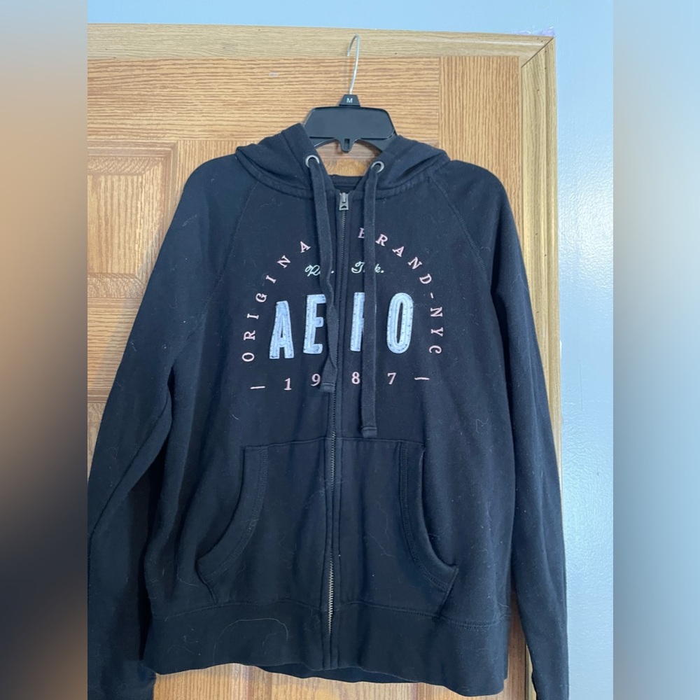 black areopostal full zip hoodie
